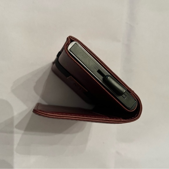 Slim Brown Leather Wallet RFID Protection Quick Release Cards Technology, - Picture 4 of 12